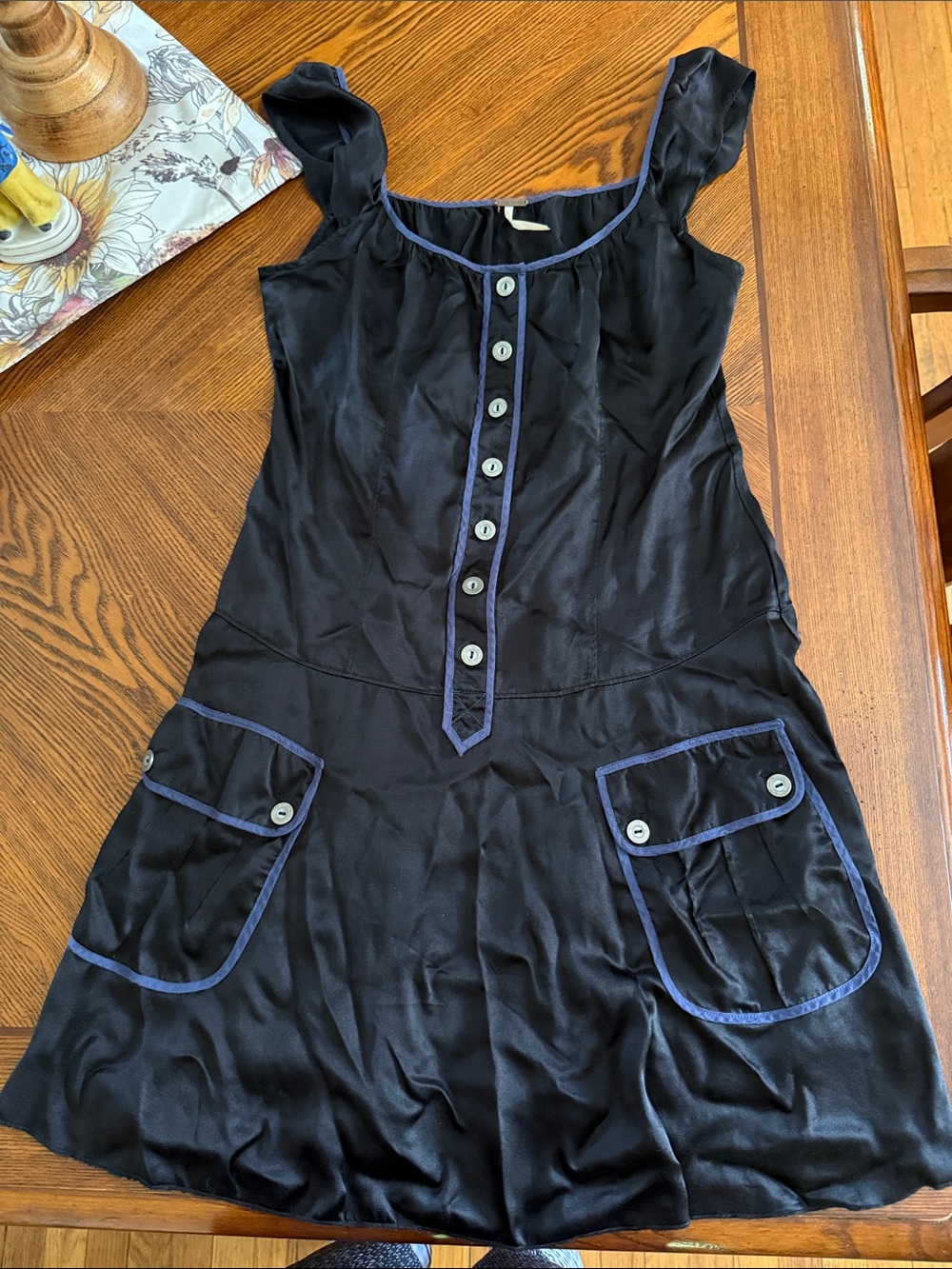Black Sleeveless Button-Front Pocket Dress